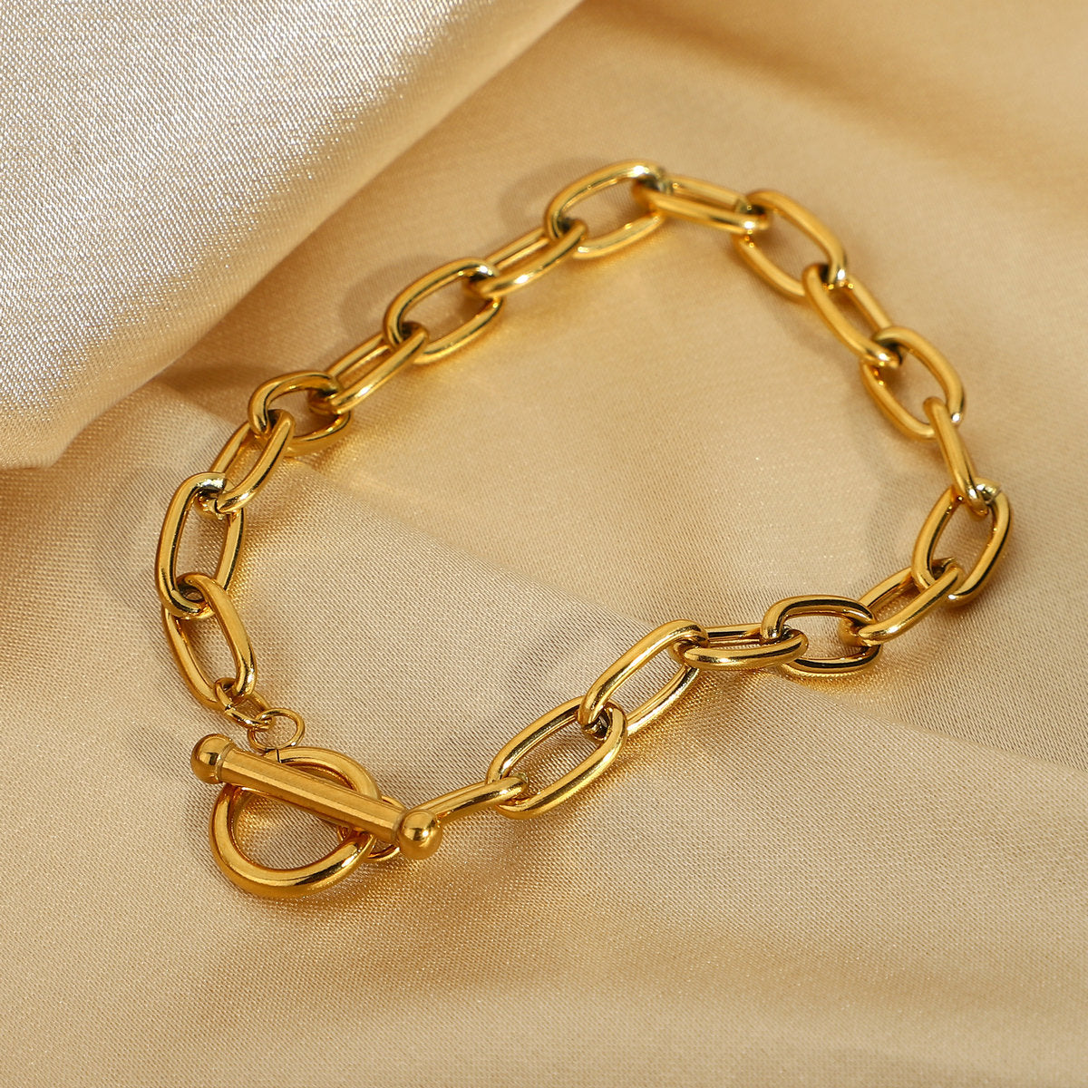 Classic OT Toggle Link Chain Bracelet